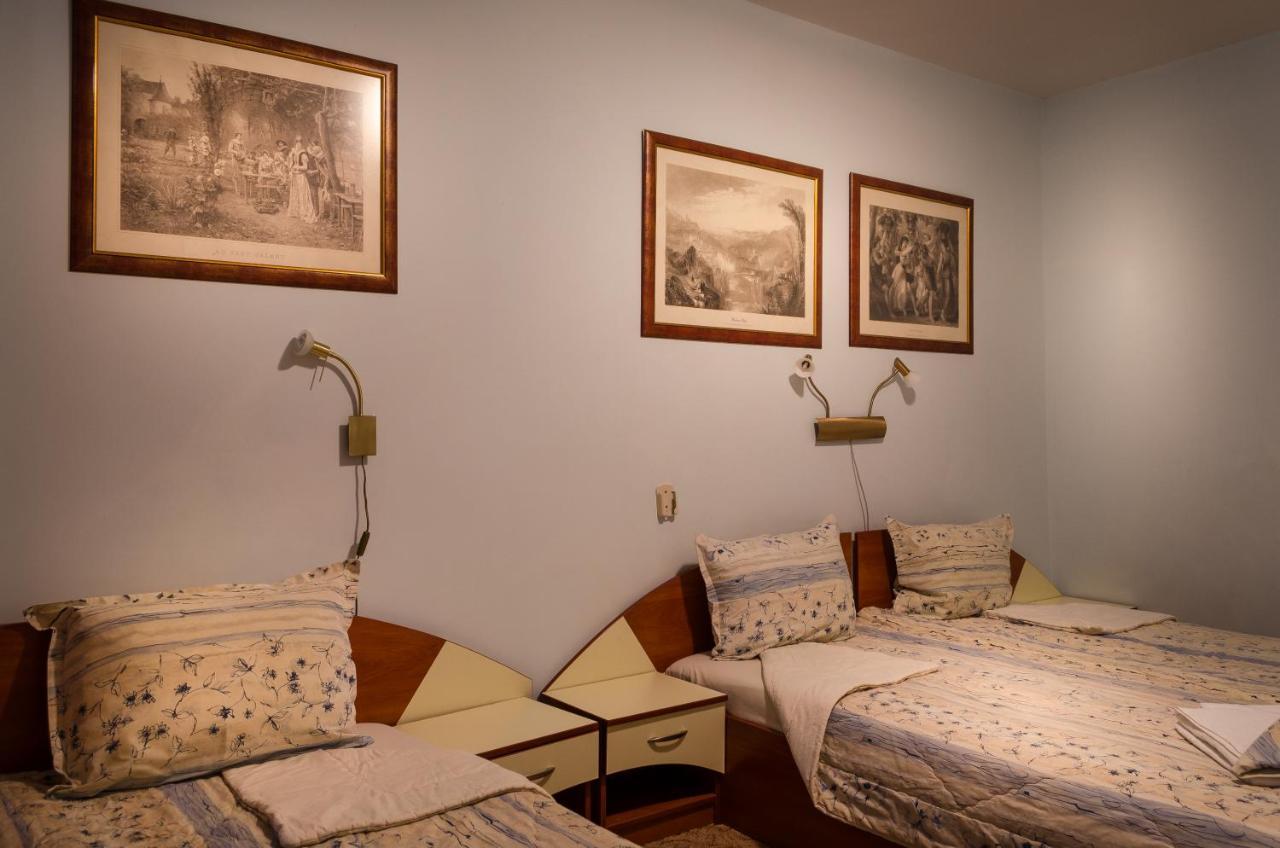 Kalypso Hotel Primorsko Bagian luar foto