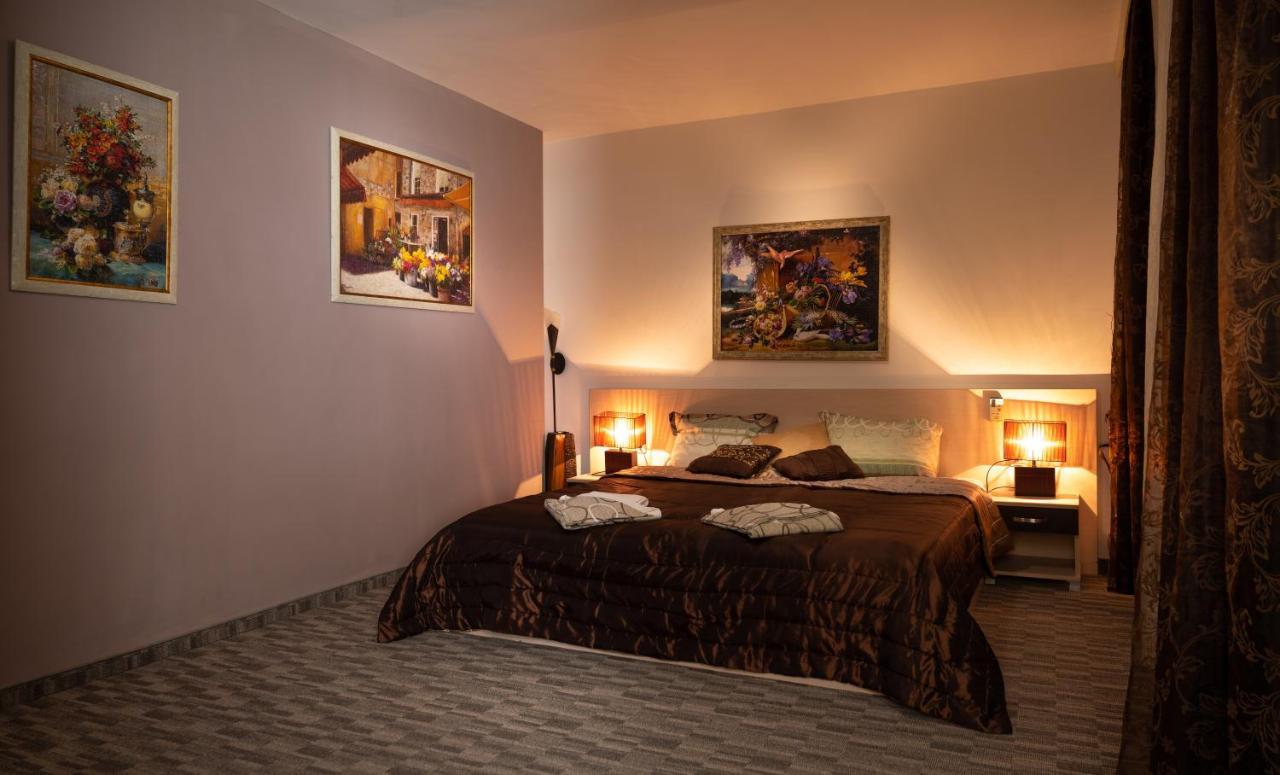 Kalypso Hotel Primorsko Bagian luar foto