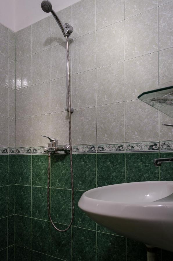 Kalypso Hotel Primorsko Bagian luar foto