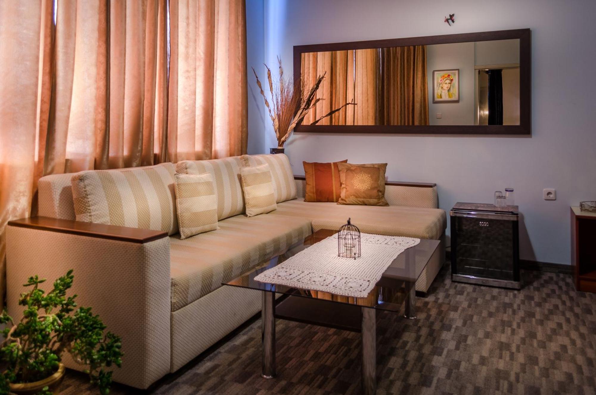 Kalypso Hotel Primorsko Bagian luar foto