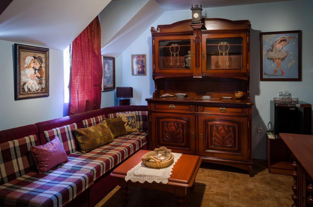 Kalypso Hotel Primorsko Bagian luar foto