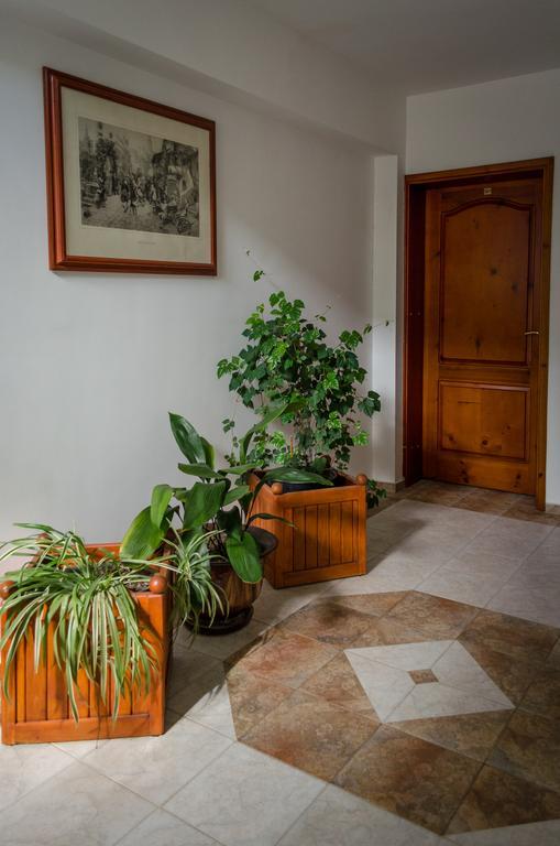 Kalypso Hotel Primorsko Bagian luar foto