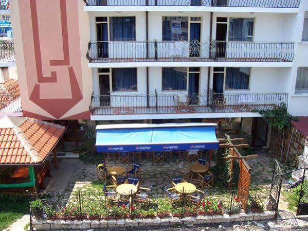 Kalypso Hotel Primorsko Bagian luar foto
